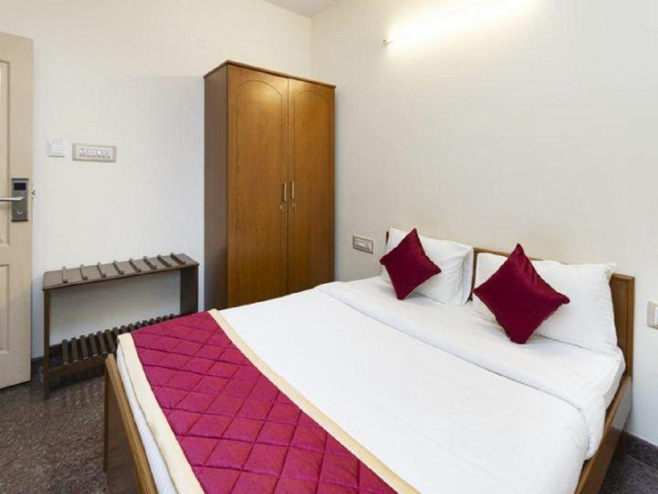 Hotel Felicity Inn Egl By Sky Stays Bangalore Esterno foto