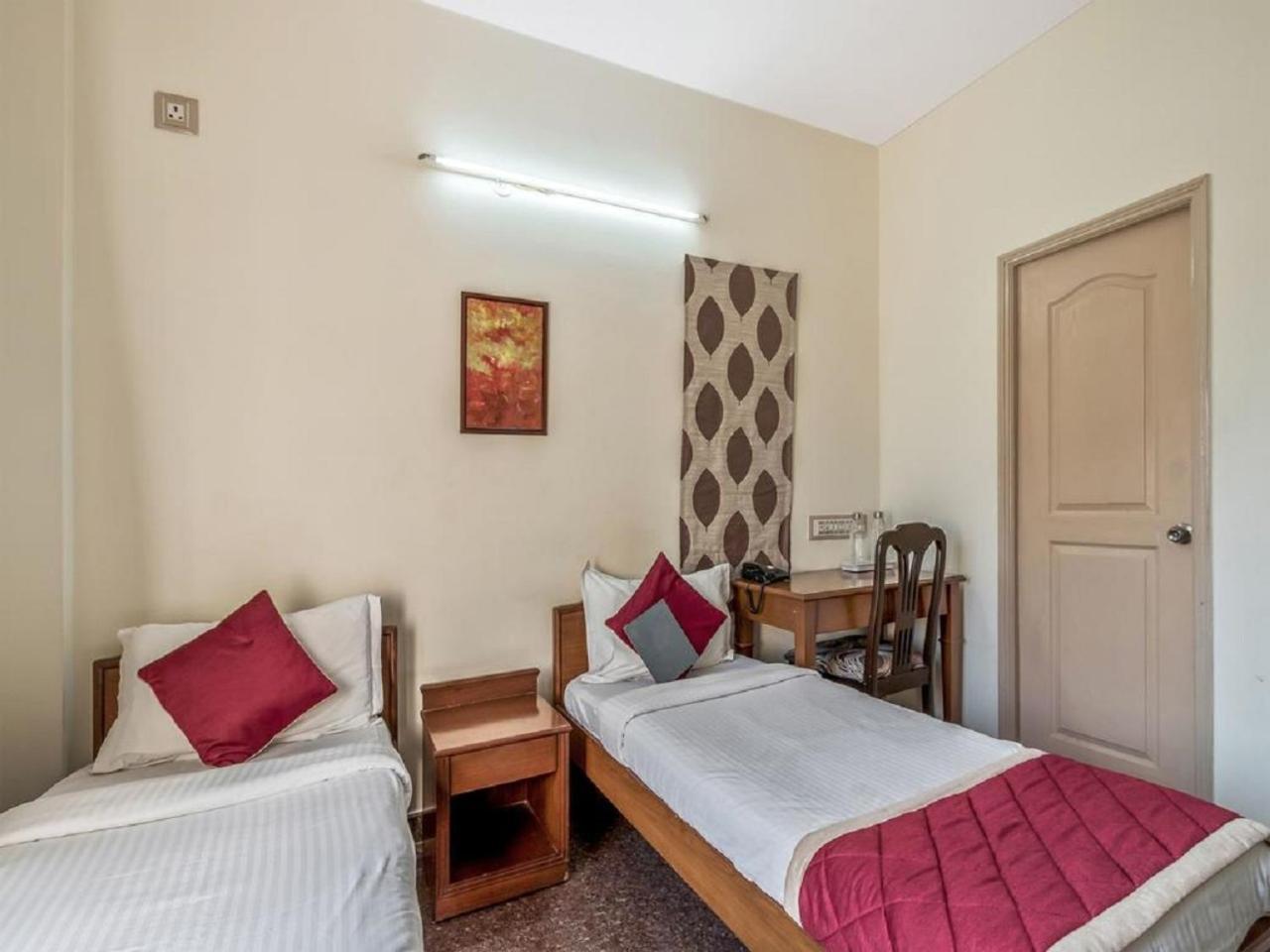 Hotel Felicity Inn Egl By Sky Stays Bangalore Esterno foto
