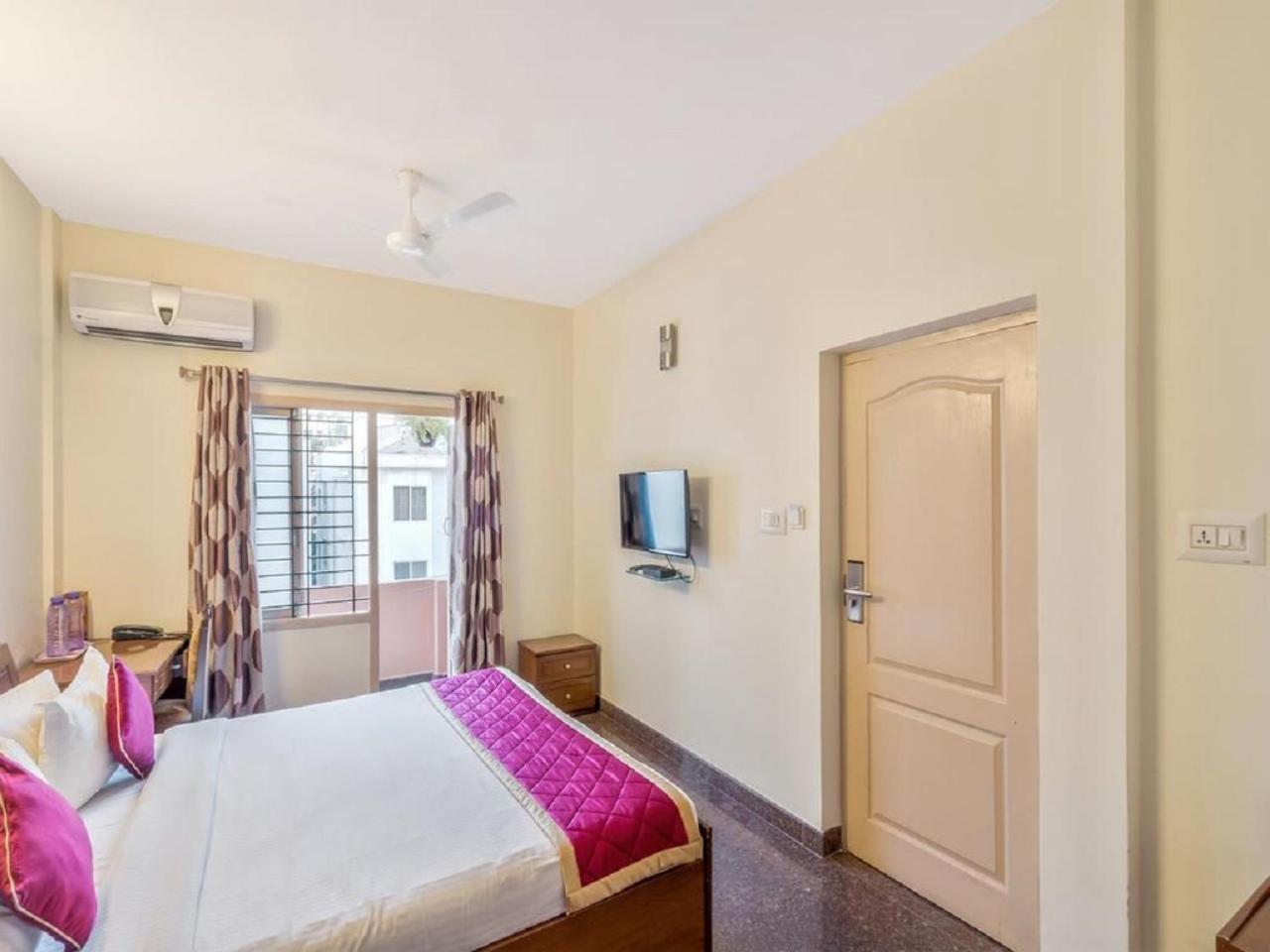 Hotel Felicity Inn Egl By Sky Stays Bangalore Esterno foto