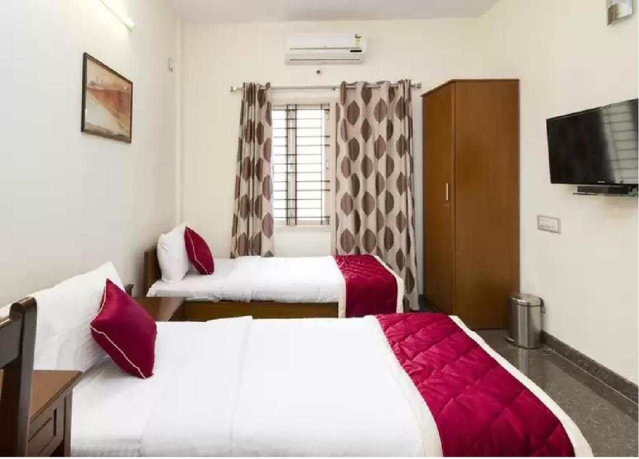 Hotel Felicity Inn Egl By Sky Stays Bangalore Esterno foto
