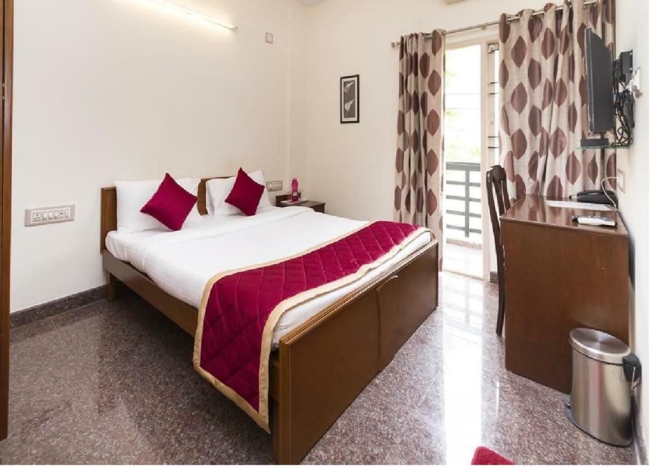 Hotel Felicity Inn Egl By Sky Stays Bangalore Esterno foto
